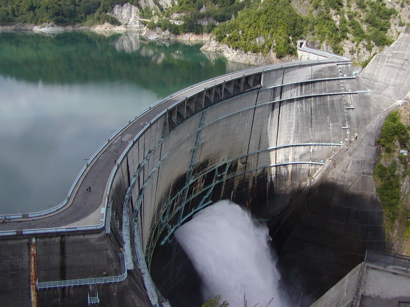 雷鳥の里本舗 田中屋 北アルプスの郷 大町市から心に残る信州みやげをプレゼンツ 雷鳥の里本舗 田中屋 北アルプスの郷 大町市から心に残る信州みやげをプレゼンツ
